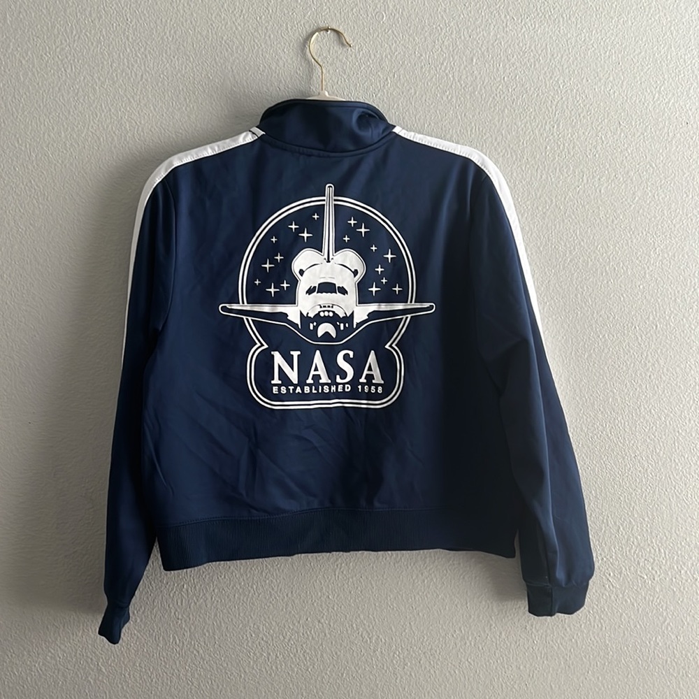🚀NASA logo cropped zip sweatshirt🚀